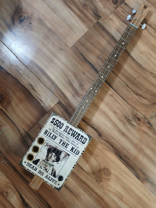 WEEKLYHOUSE CIGAR BOX GUITAR ACOUSTIC ELECTRIC 3 STRING Billy The Kid