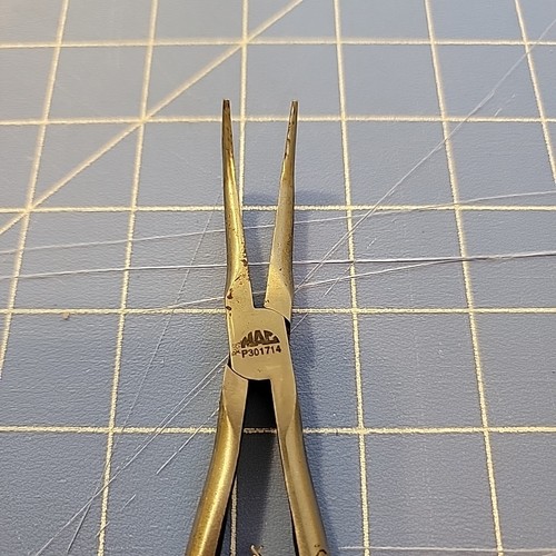 Mac Tools P301714 7" Spring Loaded Bent Needle Nose Pliers Red - Picture 2 of 7