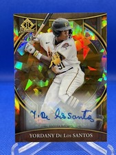 Yordany De Los Santos. 2023 Bowman Invicta Gold Atomic Refractor Auto #/50.