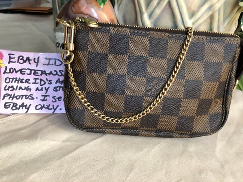 Louis Vuitton Pochette - Luxury 2 Hand
