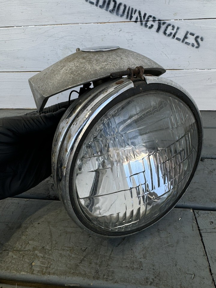 Harley 900 Ironhead Sportster Headlight Eyebrow Visor 6780959A Vintage