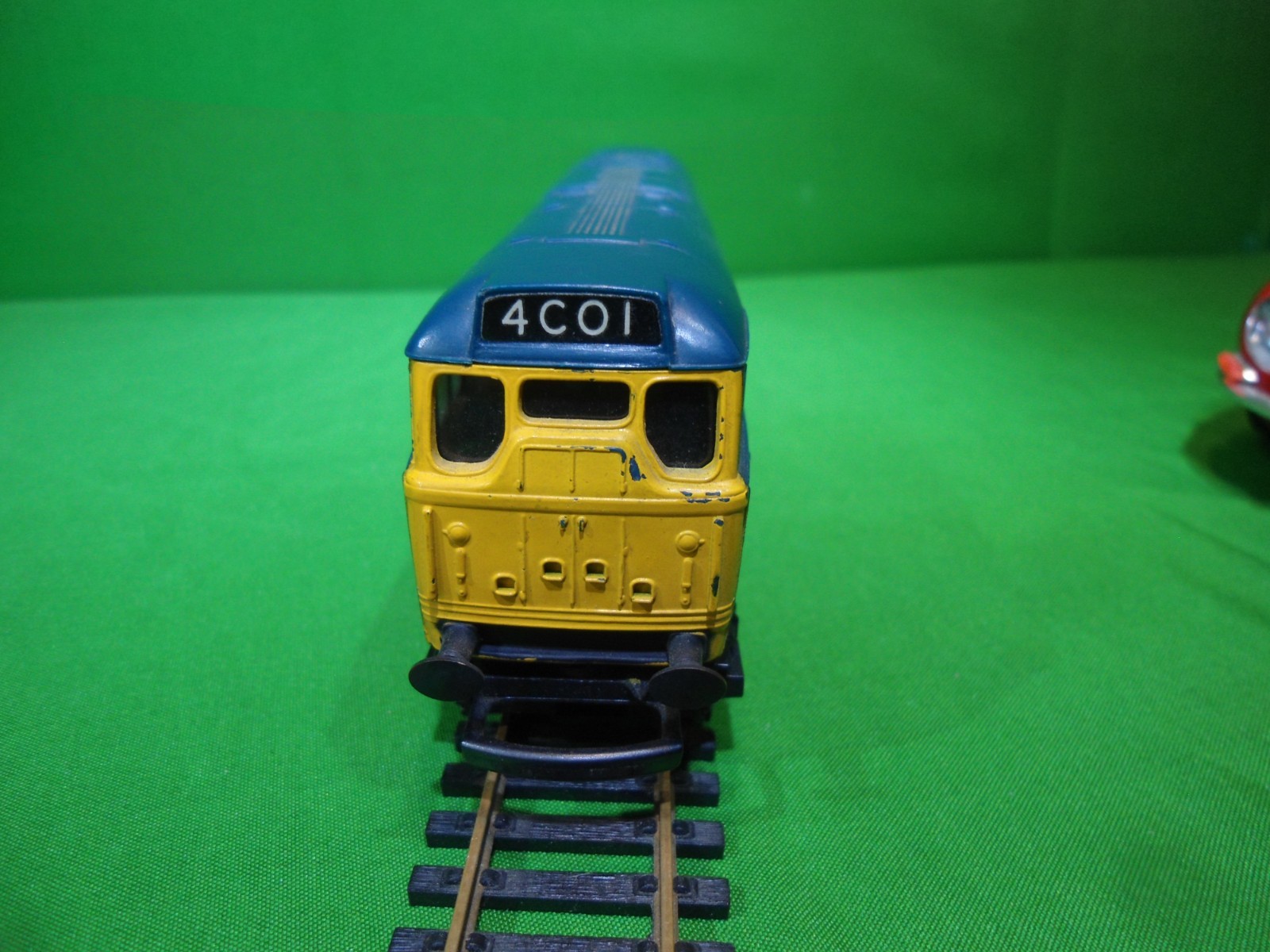 Triang Hornby OO R357 BR Blue Class 31 Loco Locomotive Diesel Train Non ...