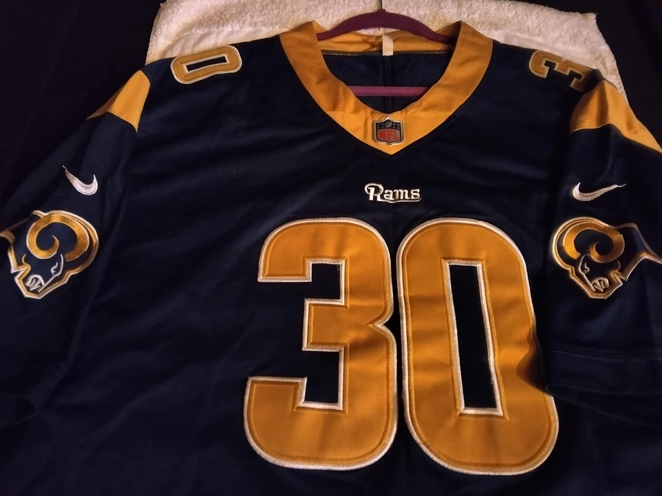 Camiseta deportiva Nike NFL Los Angeles Rams Todd Gurley II #30 On Field 3XL azul dorado Foto 3 de 4