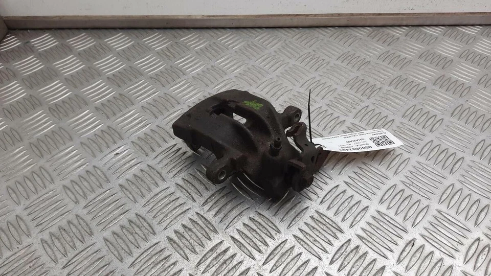 Pinza de freno trasera derecha Volkswagen Sharan MK1 1997 2,0 L gasolina 7M0615424 Foto 2 de 4