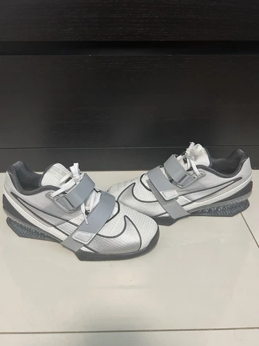 Nike Romaleos 4 SE Men’s Lifting Shoes Phantom Dust/Silver Wolf FZ8663-100 Sz 12