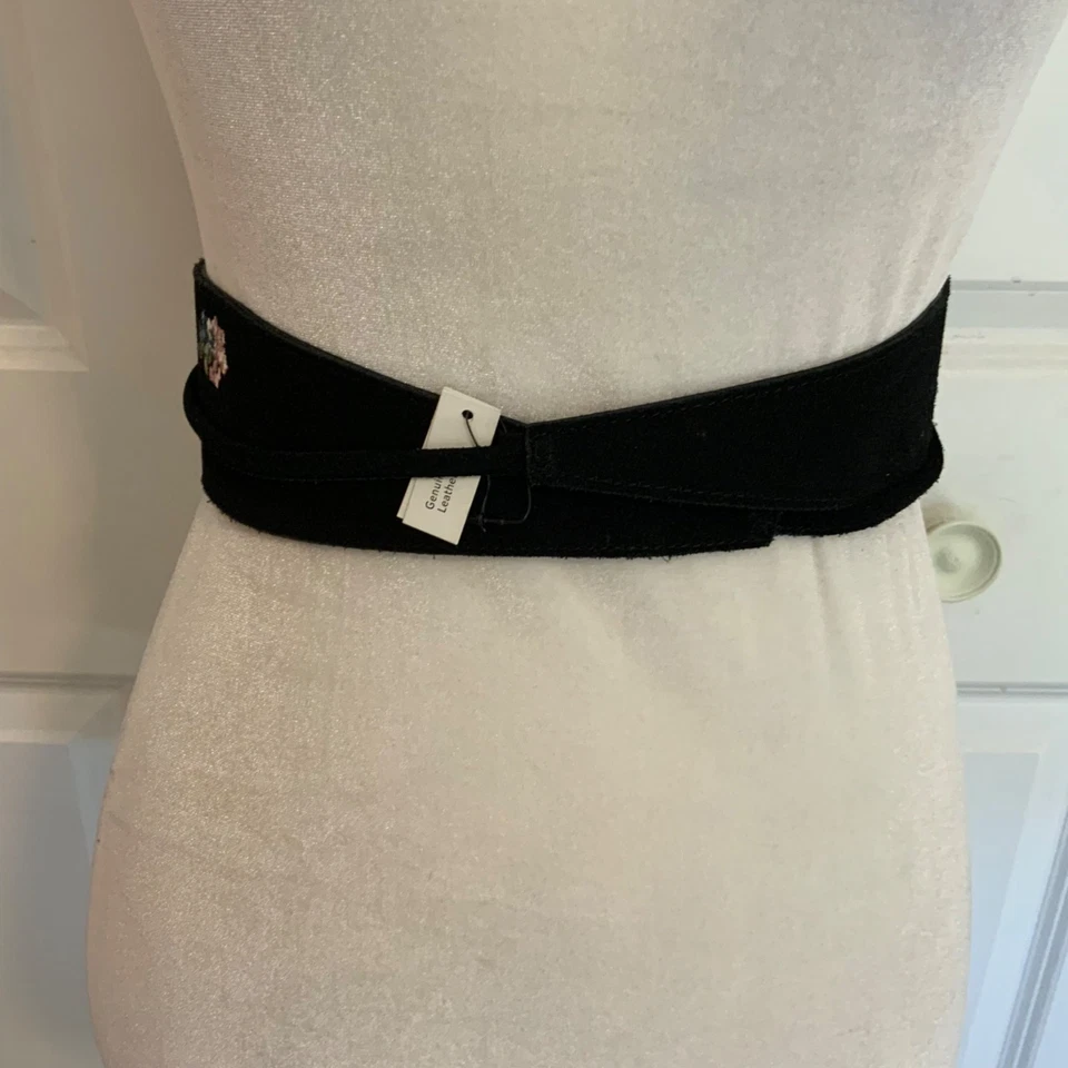 Cinturón de corbata Obi bordado floral de gamuza negra de White House Black Market XS/S Nuevo Foto 3 de 4