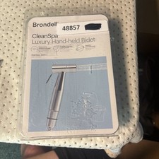 Brondell Hand Held Bidet Silver 187418000676 - Missing T-Valve