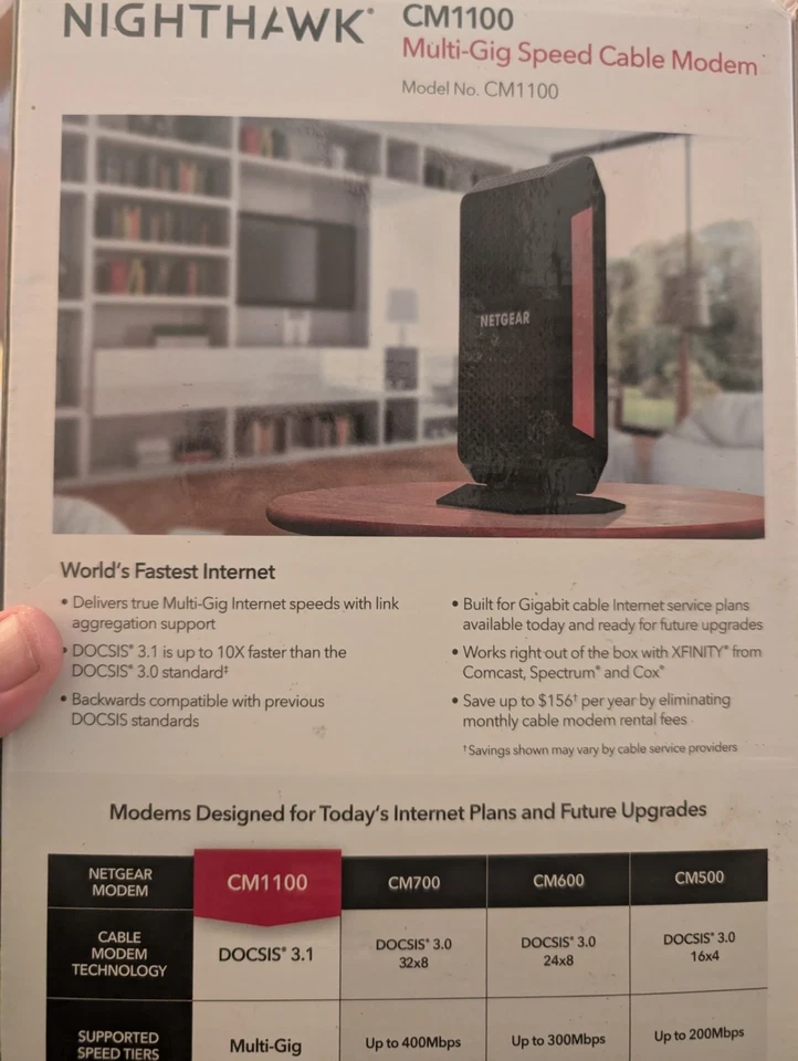 Módem de cable de velocidad multi-gig Netgear Nighthawk CM1100 | CM1100-100NAS (caja abierta) Foto 4 de 4