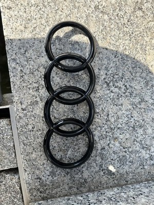 Audi 82A071801  Kuehlergrill Ringe Black Edition Emblem Blackline Logo-defekt