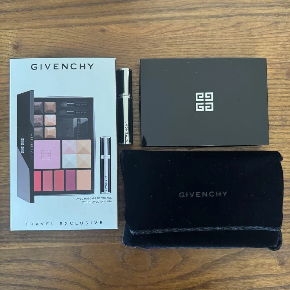 Paleta esencial de maquillaje Givenchy Paleta esencial de maquillaje Givenchy nueva en caja Foto 4 de 4