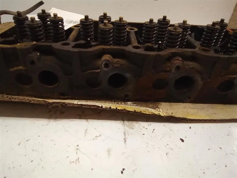 Culata 6,0 L 8-366 diésel compatible con furgoneta Ford E350 06-10 389973 Foto 4 de 4