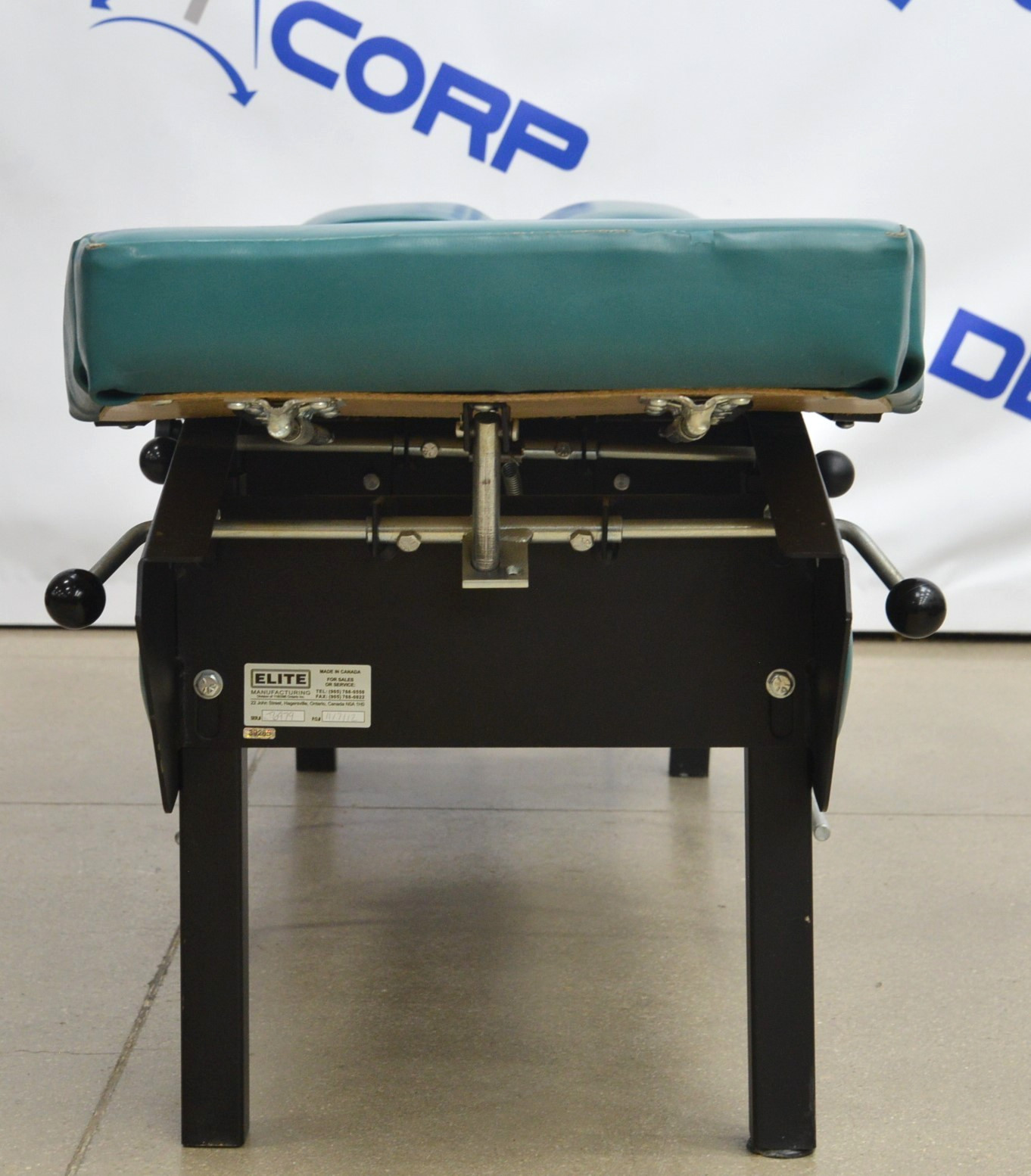 Elite STA Stationary Chiropractic Table w/ 4 Drops