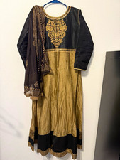 Women  s Pakistani Salwar Kameez Set Gold Black Embroidered Dupatta Pants M