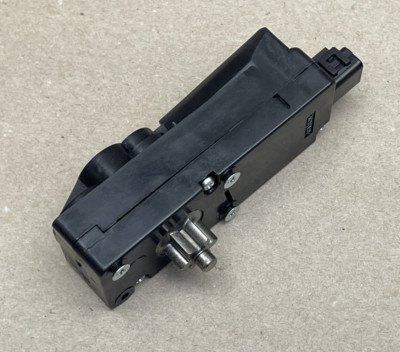04-15 LEXUS IS250C IS350C FRONT SEAT LUMBAR SUPPORT MOTOR OEM 85820-60170