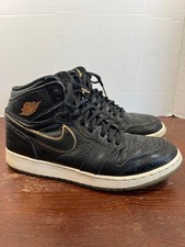 Air Jordan 1 Mid SE Black/Gold Sneakers Size 7Y Leather Classic Style
