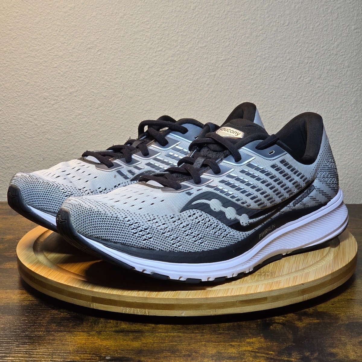 Saucony Ride 13 Women's Size Alloy Black