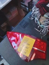 Driver Tail Light SWB Sport Incandescent Bulb Fits 2013-2016 HYUNDAI SANTA FE 