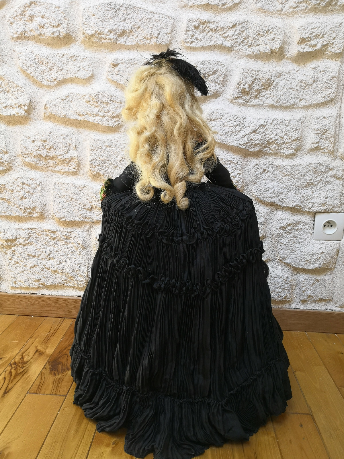 Poupée Edna Dali EIGHTEENTH CENTURY LADY – ONE OF A KIND