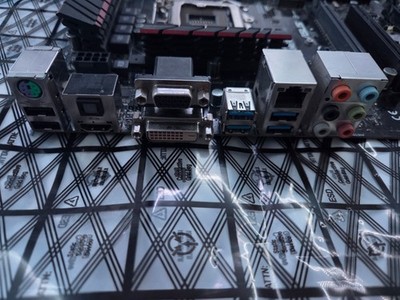 ASUS H97-PRO GAMER Motherboard - Intel H97 LGA1150 DDR3 With I/O