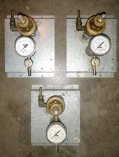 Perlick Secondary Co2 Regulator Mounted on Metal Backing All 3 Bundle Sale