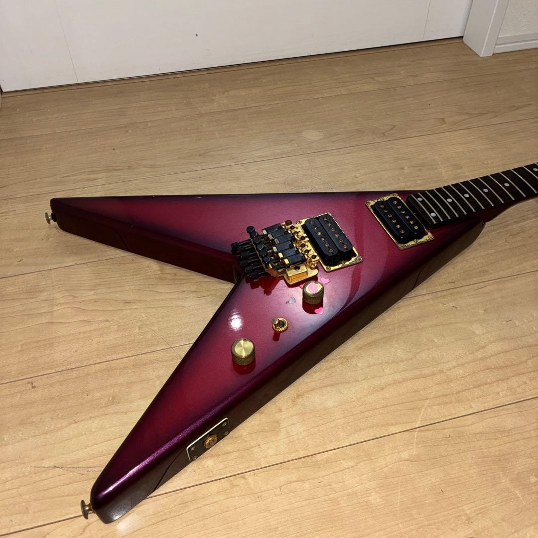Aria Pro II XX Custom Flying V Electric Guitar Used Product