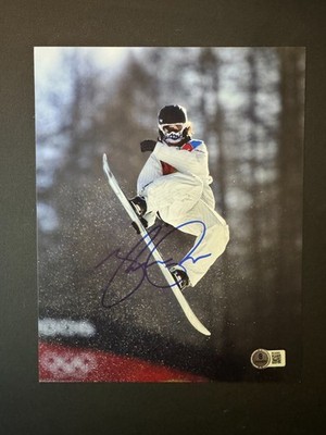 Shaun White autographed signed snowboard X Games Olympics 8x10 photo Beckett BAS