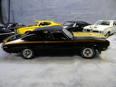 1/18 SCALE ERTL AMERICAN MUSCLE 1971 455 BUICK GSX STAGE 1 REGAL 