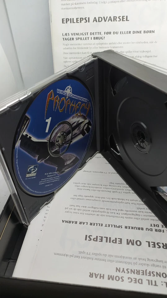 Wing Commander: Prophecy (PC, 1997)BIG BOX - VGC - CIB - PAL - Image 2 of 4