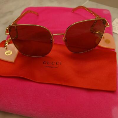 Gucci Limited Edition Rare Heart Chain Sunglasses Gold Genuine w