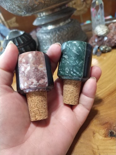 Vintage 1990s wine bottle stoppers. Red, green, & black marble stone with cork - Picture 1 of 6