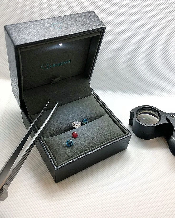 Lab-Grown 1.10Ct CVD Diamond 7.00mm Round D, Clarity FL ,Certified Loose Diamond - Image 2 of 4