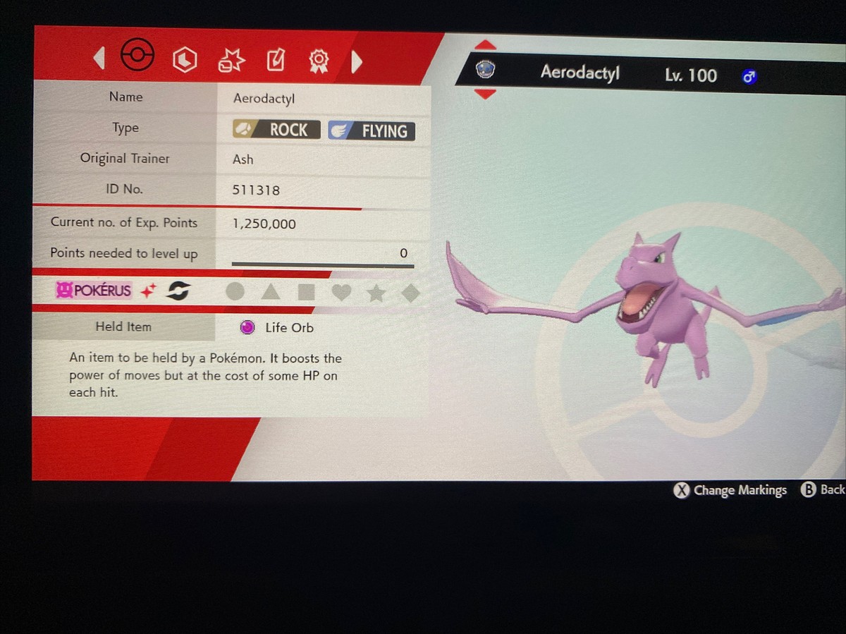 Pokemon Sword And Shield Shiny Kanto Fossils Bundle 6IV Battle