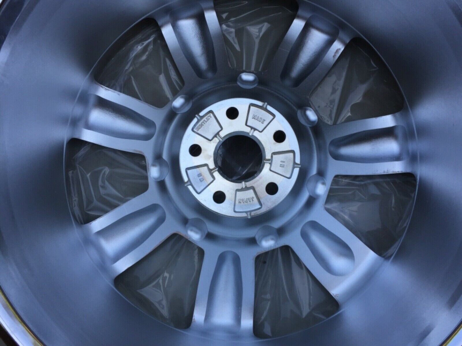 20" NEWLY CHROMED OEM ORIGINAL FACTORY BENTLEY MULLINER FORGED WHEELS RIMS.