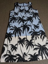 Vince Camuto Dress | Size 4 | Stylish Sleeveless Dress | Palm Tree Pattern