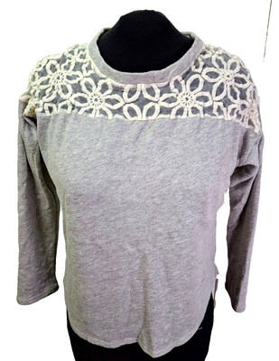 Blu Pepper Top Women's Lrg Long Sleeve Sweatshirt Embordered Ships from USA