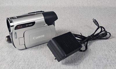 Canon Mini DV Camcorder ZR960 41X Advanced Zoom Charging Cable