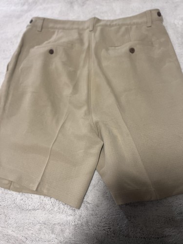 Tommy Bahama Shorts Mens 35 Beige Silk Relaxed Pleated Chino Summer Casual - Picture 9 of 9