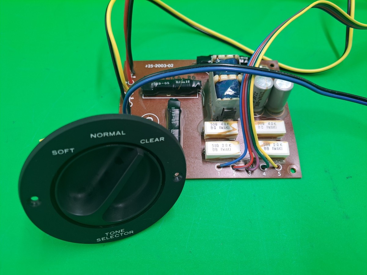 Kenwood KL-555D Crossovers Speaker Connectors Tone Control