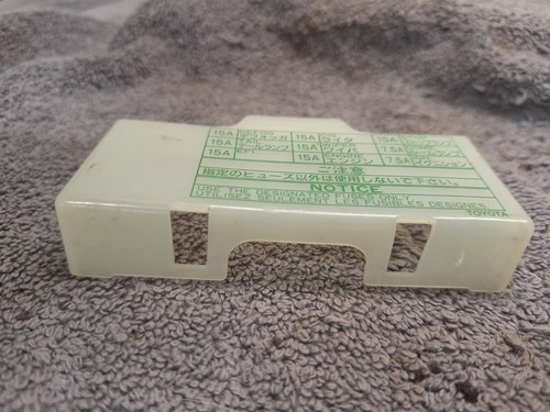 84-88 Toyota Pickup Truck 4Runner Interior Fuse Box Cover Lid White - Picture 5 of 6