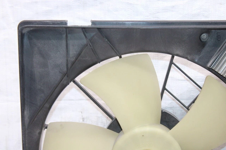 Ventilador de refrigeración del radiador Lexus SC430 Z40 CONV #388 2003 con conjunto de motores Foto 4 de 4