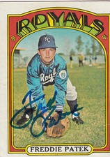 Freddie Patek (TOUGH AUTOGRAPH) 1972 Topps Kansas City Royals SIGNED CARD RARE