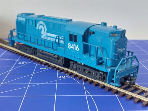 HO Mehano USA ALCO RS-11 Conrail 8416 diesel locomotive, road switcher, running | Condition: Used