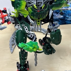 Lego Bionicle Karzahni (8940) Mostly Complete W/ Instructions No Box (Read)