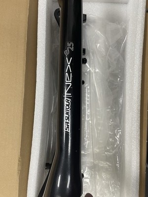 SR Suntour NEX-E25 700C E-Bike Disc Suspension Fork with Hydraulic Lockout