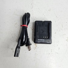 Olympus Genuine OEM BCM-2 Battery Charger for E-3 E-300 E-330 E-500 E-510 Camera