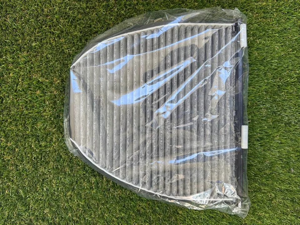 Mercedes-Benz C250 C300 C350 C63 CLS W218 A207 R231 V212 S212 Cabin Air Filter - Image 3 of 4