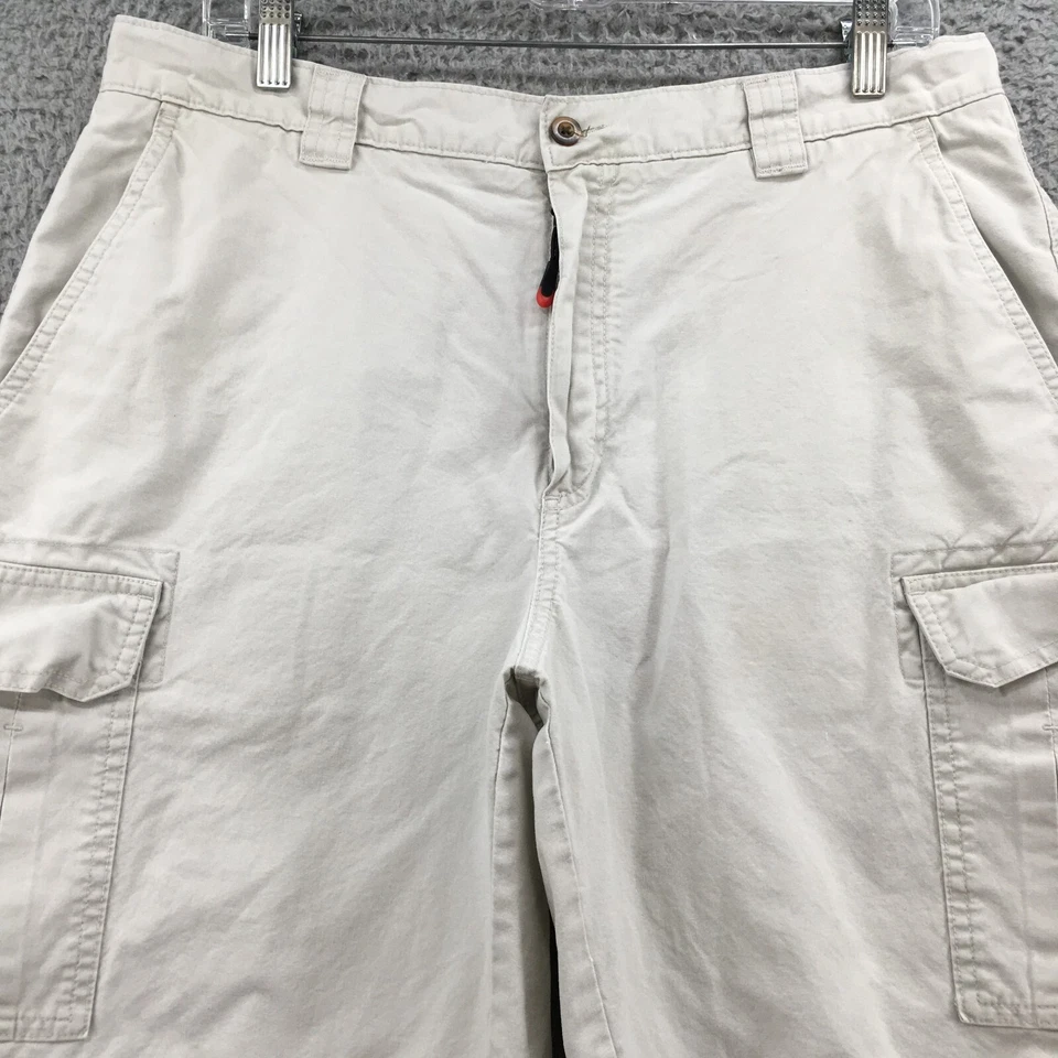LL Bean Natural Fit Cargo Shorts Mens 35 (actual 34x9) Beige Cotton Mid Rise Zip - Image 2 of 4