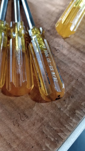 5 Ivy Tool & Amalite Nut drivers, tool lot 7/32, 9/32, 5/16, 3/8, 7/16 - Picture 9 of 11