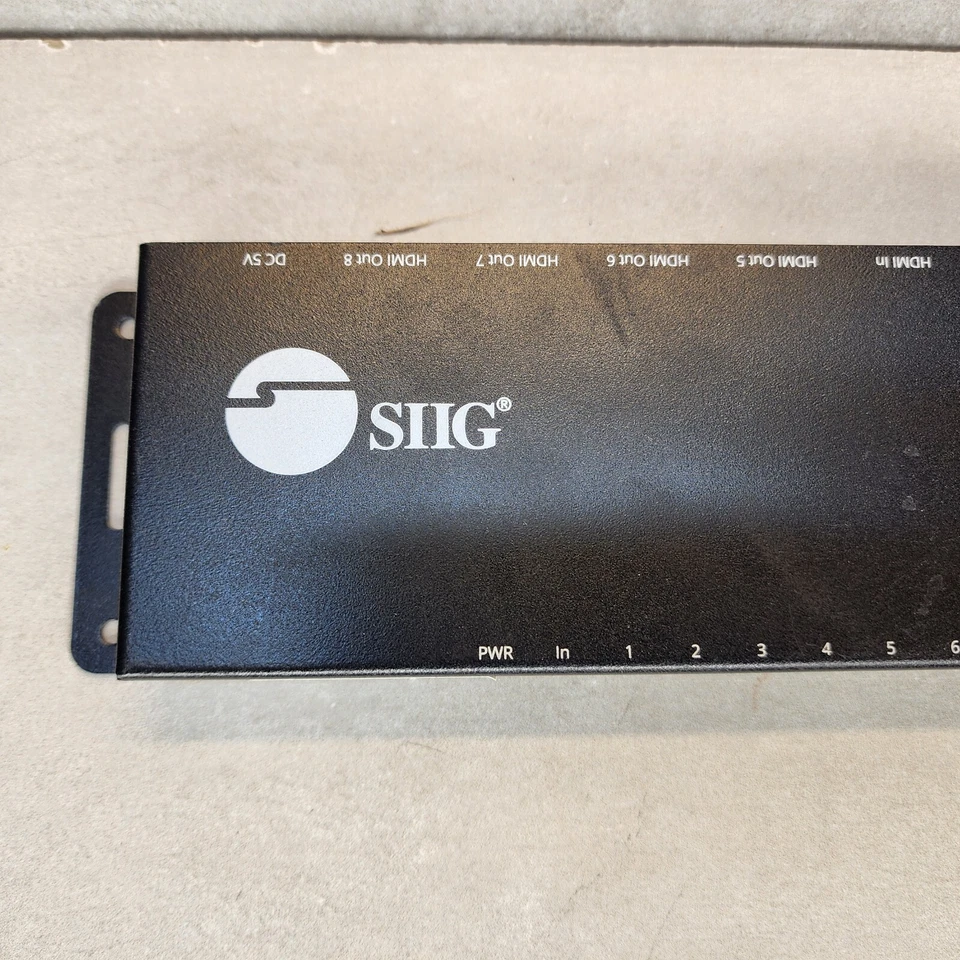 SIIG 1x8 Hdmi 2.0 HDR Splitter Distribution Amplifier EDID CE-H23D11-S1 - Image 3 of 4