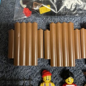 LEGO Pirates 6249 Pirates Ambush 100% Complete